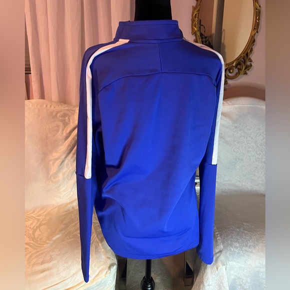 Dri-fit nike sweater - Picture 2 of 3